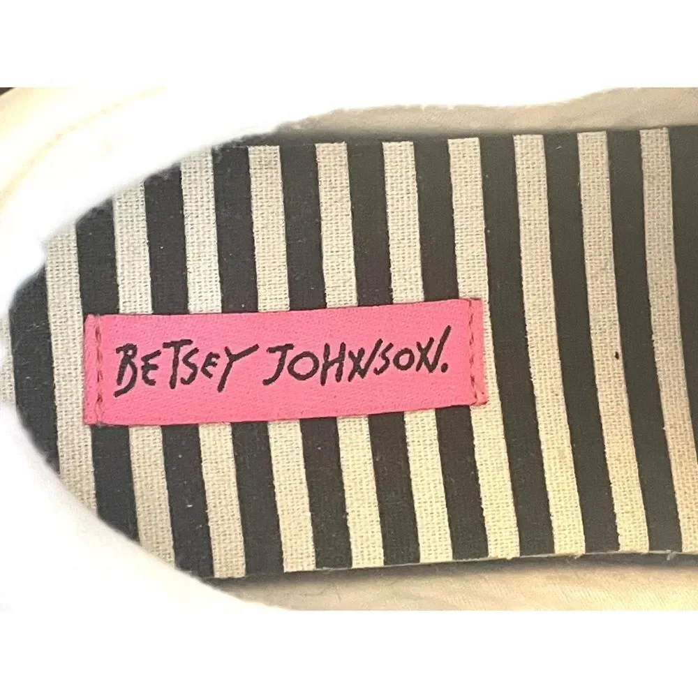 Betsey Johnson Maya Women's Mayas Low Top Lace Up Fashion Sneakers Size 8 - Picture 5 of 9